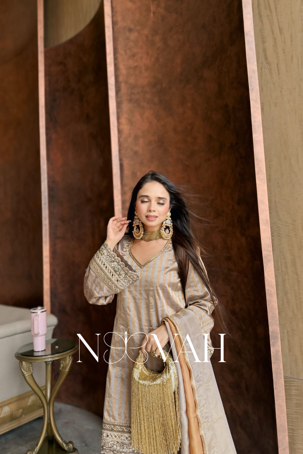 Pure tissue silk embriodered suit