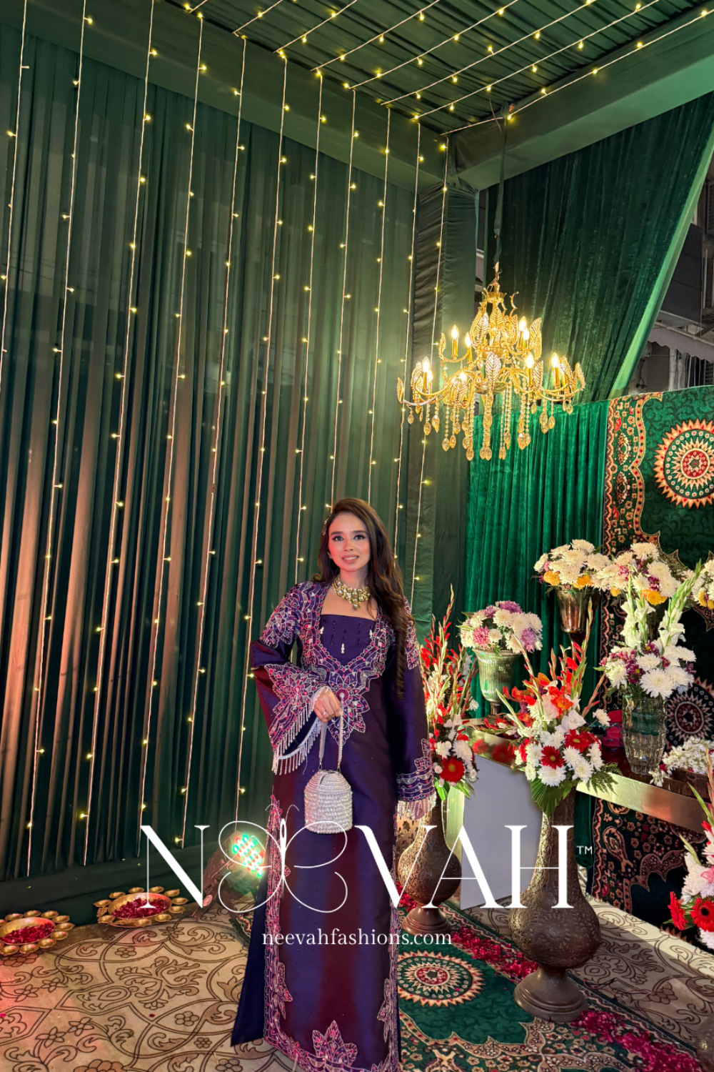 Silk kaaftaan embroidery
