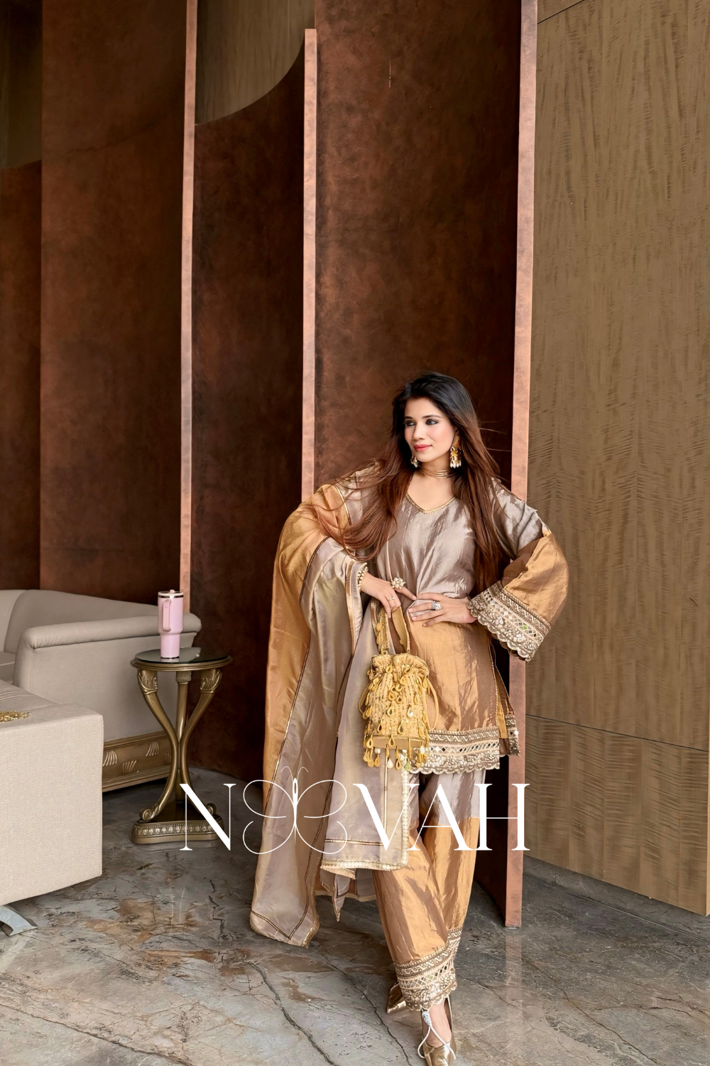 Pure tissue silk embriodered suit