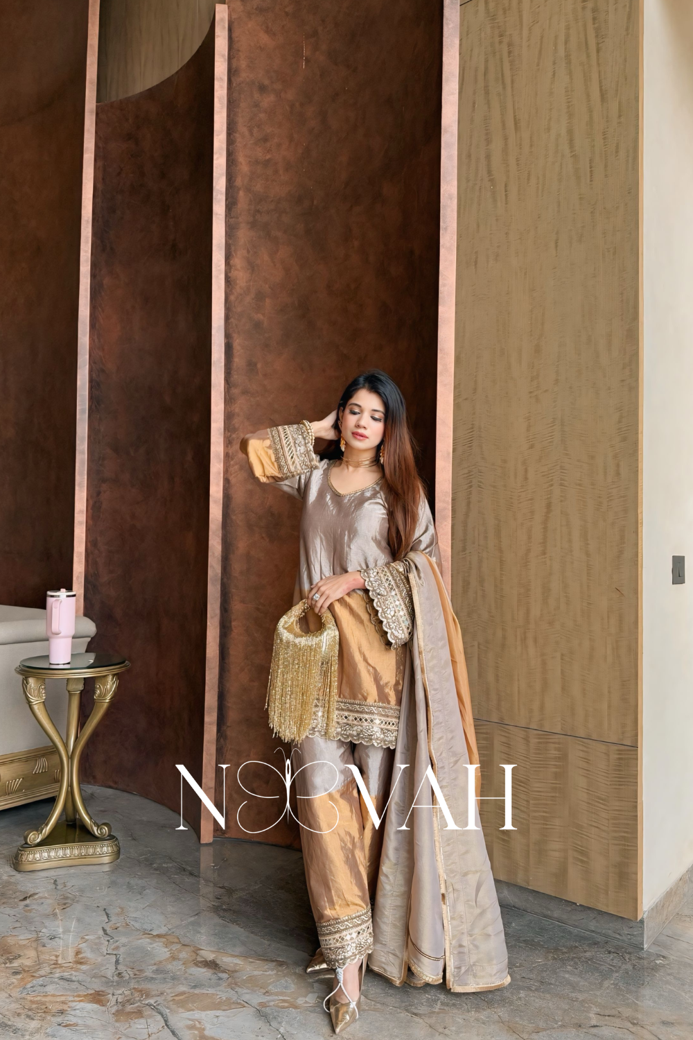 Pure tissue silk embriodered suit